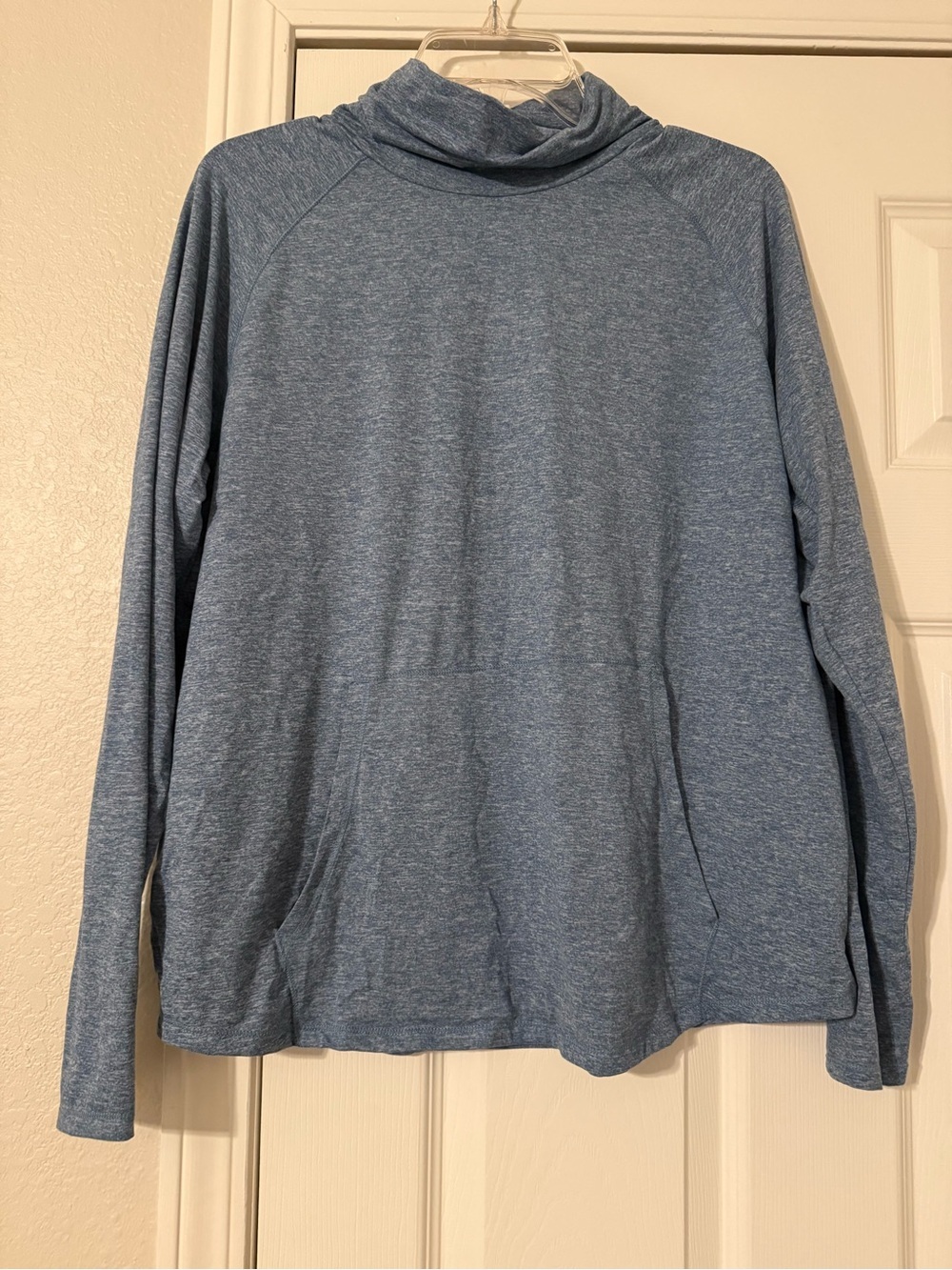 Eddie Bauer Heathered Blue Long-Sleeve Turtleneck Top